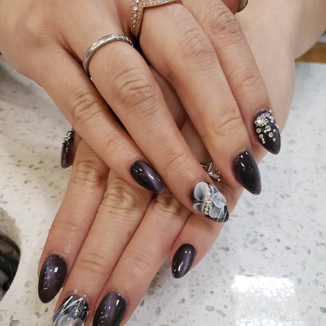 Essences Nail & Day Spa nail photo 6